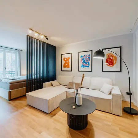 Luxurious 105m2 Penthouse In Prime Location 4 Bedroms & Balcony *