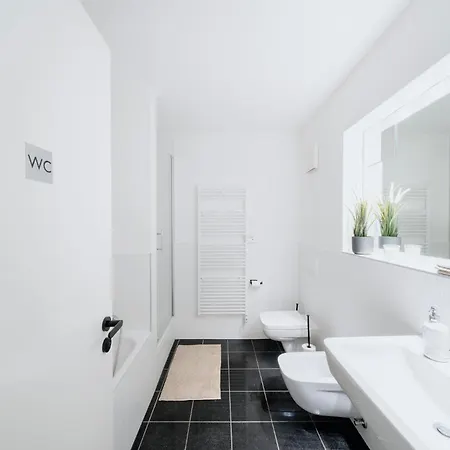 Luxurious 105m2 Penthouse In Prime Location 4 Bedroms & Balcony