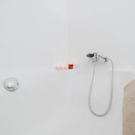 Luxurious 105m2 Penthouse In Prime Location 4 Bedroms & Balcony