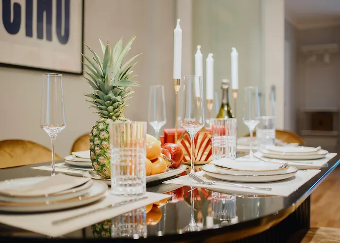 Luxurious 105m2 Penthouse In Prime Location 4 Bedroms & Balcony برلين