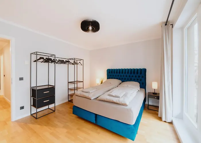 Luxurious 105m2 Penthouse In Prime Location 4 Bedroms & Balcony Lägenhet