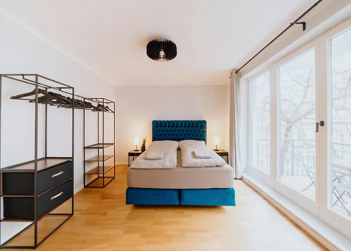 Luxurious 105m2 Penthouse In Prime Location 4 Bedroms & Balcony 아파트 *