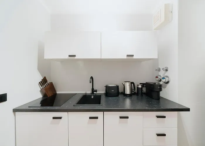 Luxurious 105m2 Penthouse In Prime Location 4 Bedroms & Balcony Lägenhet *