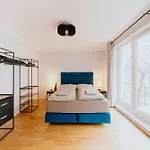 Luxurious 105m2 Penthouse In Prime Location 4 Bedroms & Balcony דירה *