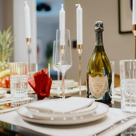 아파트 Luxurious 105m2 Penthouse In Prime Location 4 Bedroms & Balcony