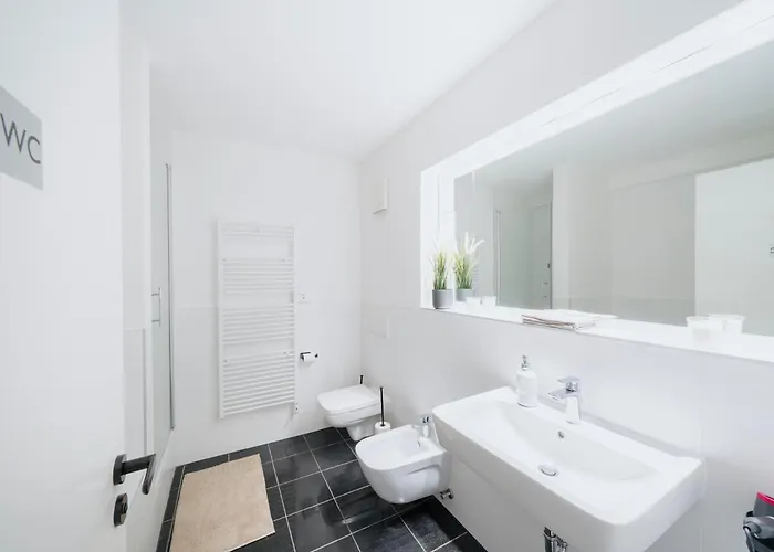 Apartmán Luxurious 105m2 Penthouse In Prime Location 4 Bedroms & Balcony Berlín